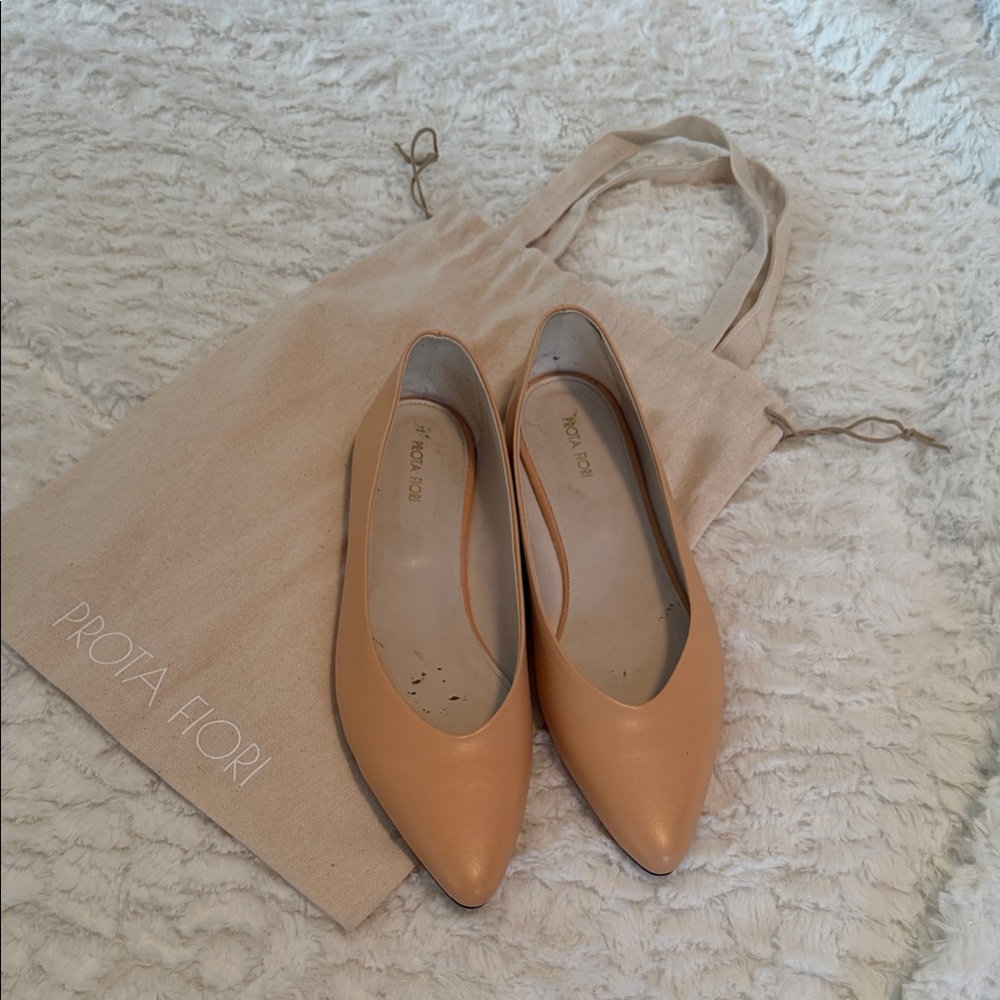 Prota Fiori - luxury CAMELIA LATTE BALLERINA flats